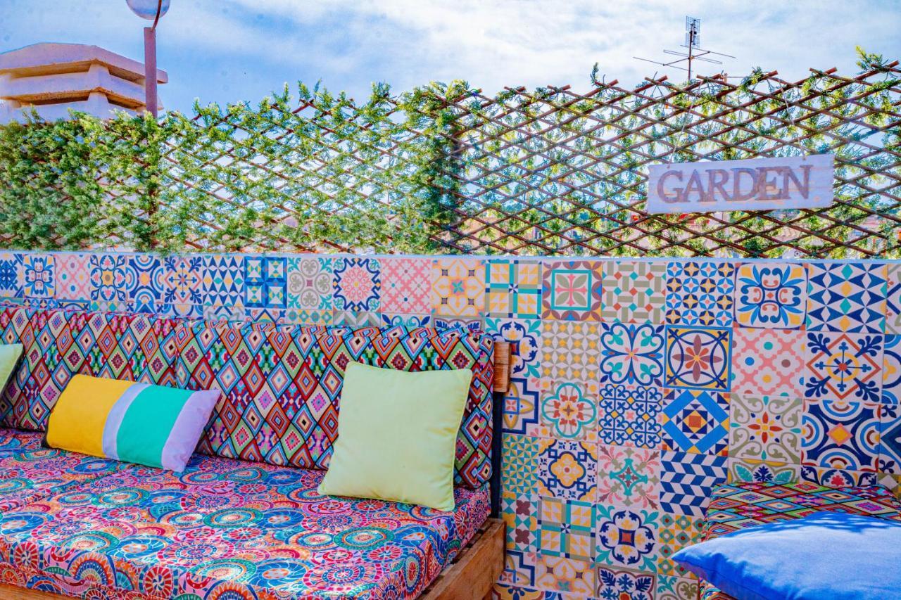 Suncastle Apartamentos Alicante -With Sunny Rooftop Terrace And Barbecue Bagian luar foto