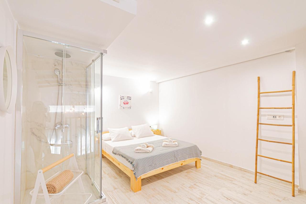 Suncastle Apartamentos Alicante -With Sunny Rooftop Terrace And Barbecue Bagian luar foto