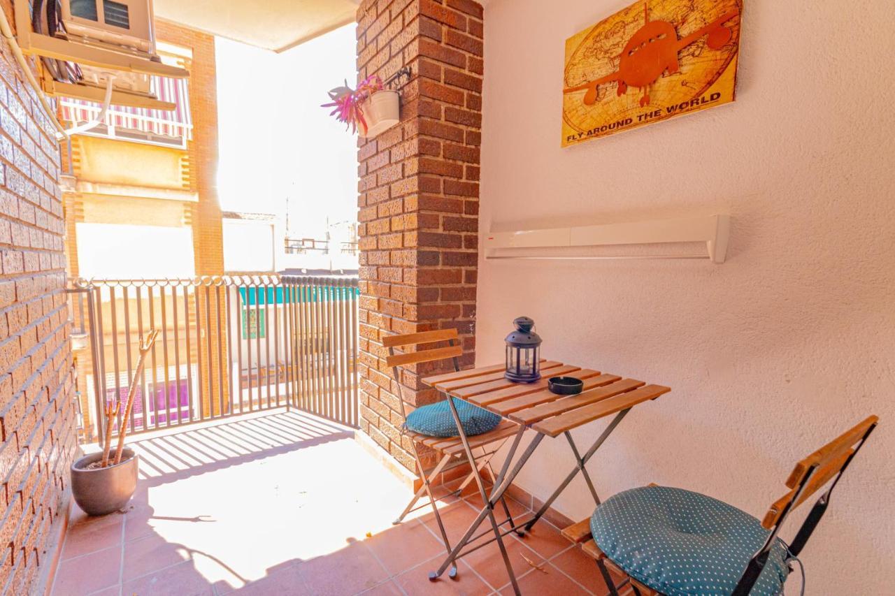 Suncastle Apartamentos Alicante -With Sunny Rooftop Terrace And Barbecue Bagian luar foto