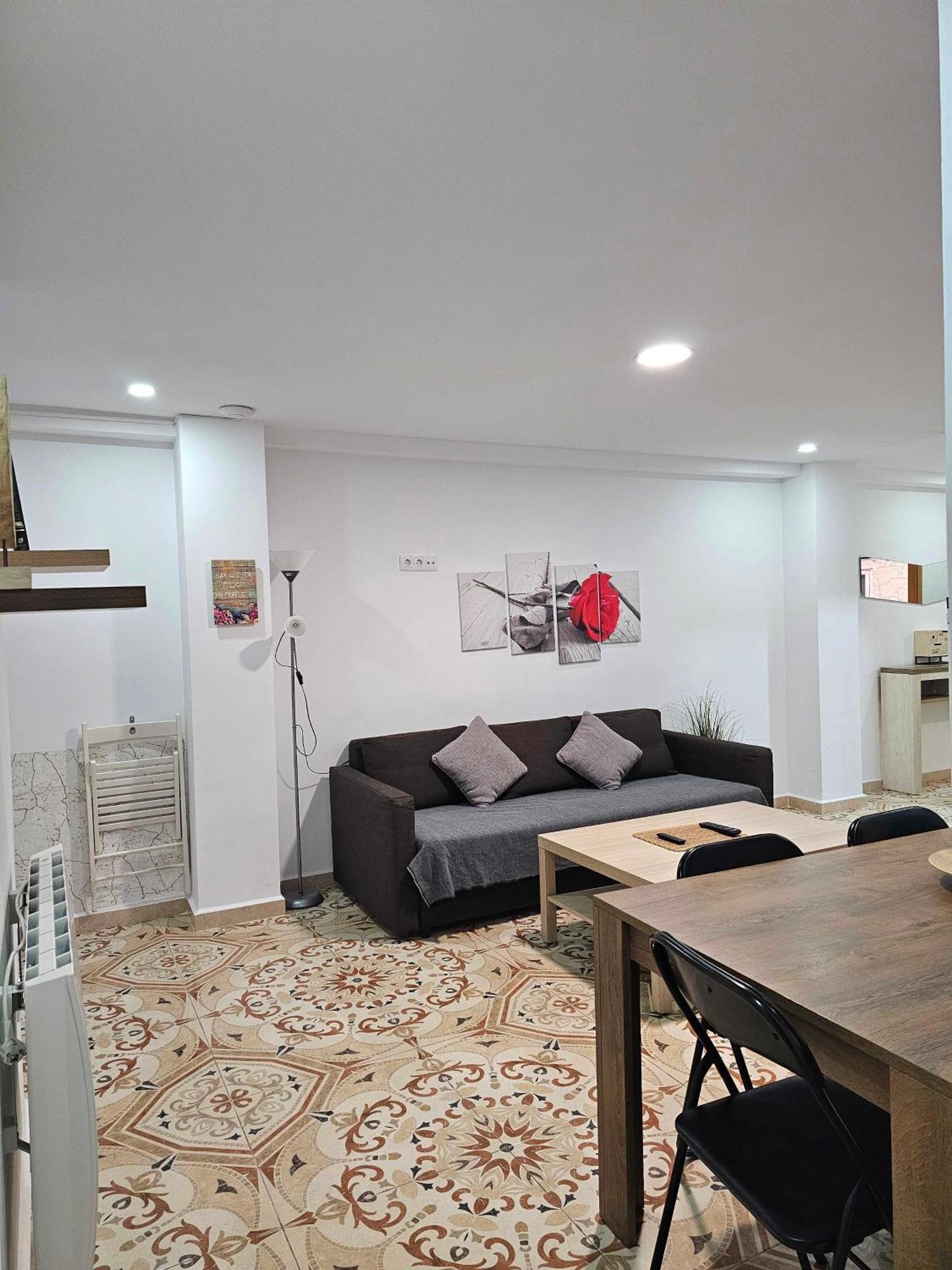 Suncastle Apartamentos Alicante -With Sunny Rooftop Terrace And Barbecue Bagian luar foto