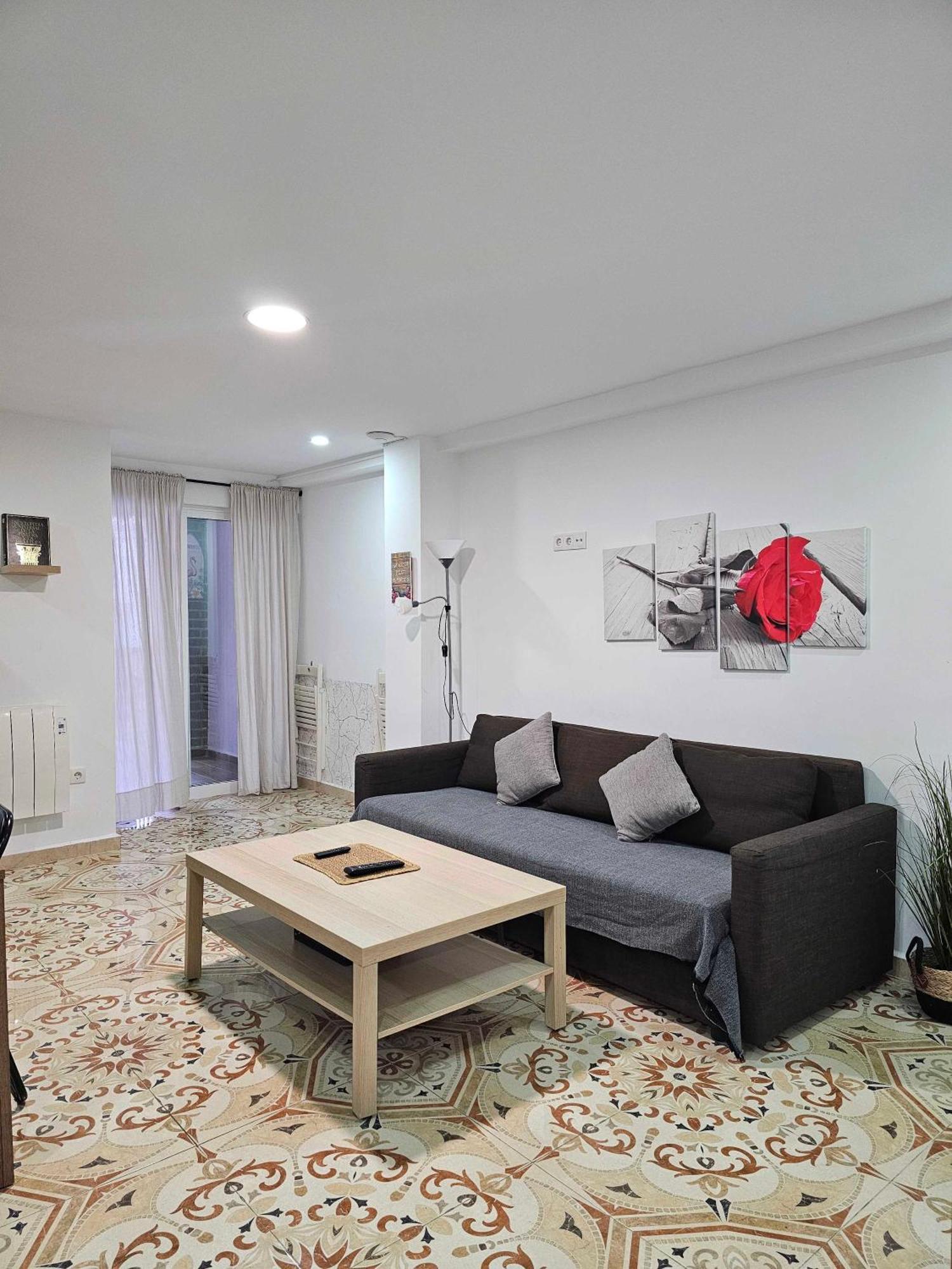 Suncastle Apartamentos Alicante -With Sunny Rooftop Terrace And Barbecue Bagian luar foto