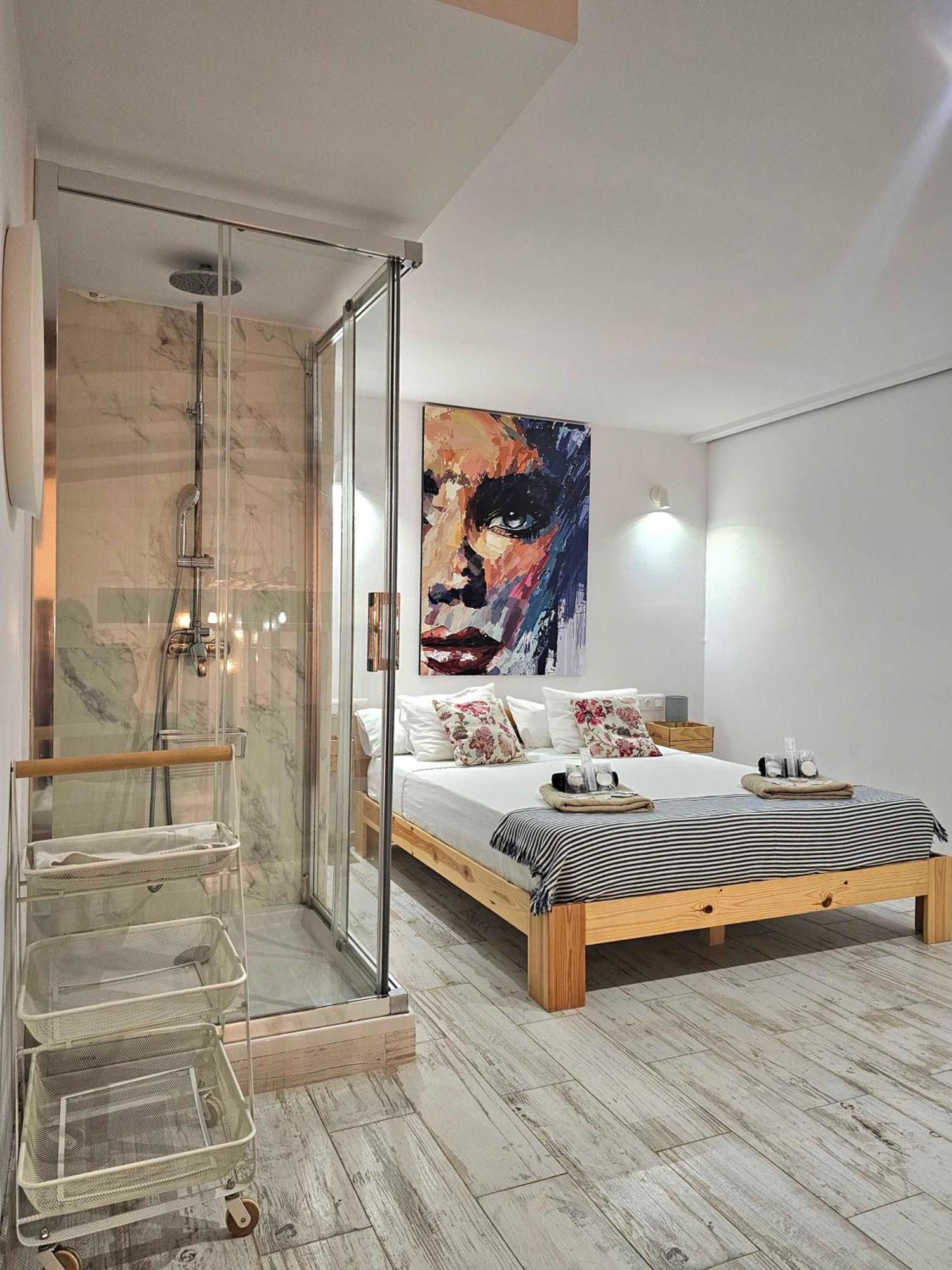 Suncastle Apartamentos Alicante -With Sunny Rooftop Terrace And Barbecue Bagian luar foto