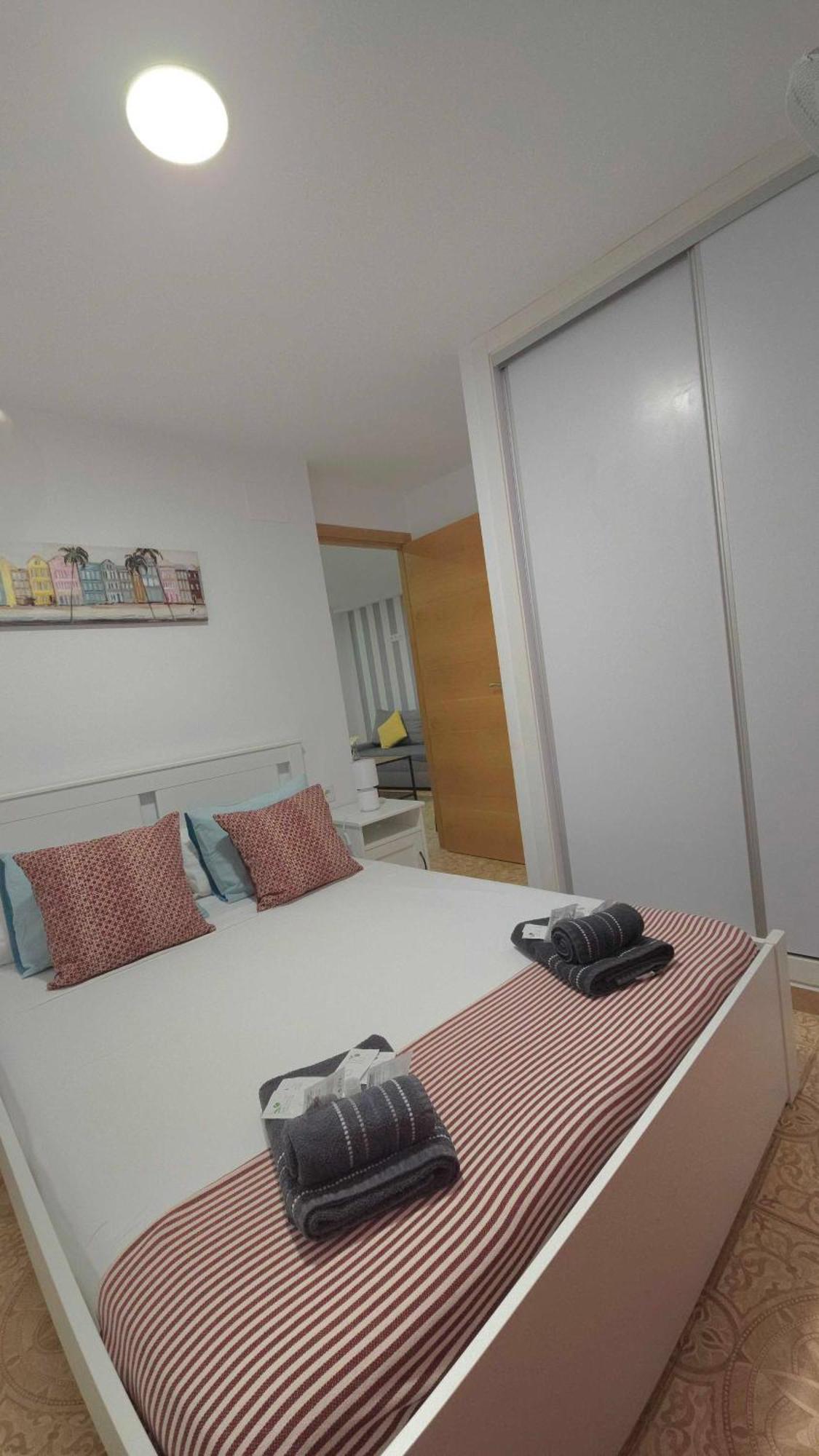 Suncastle Apartamentos Alicante -With Sunny Rooftop Terrace And Barbecue Bagian luar foto