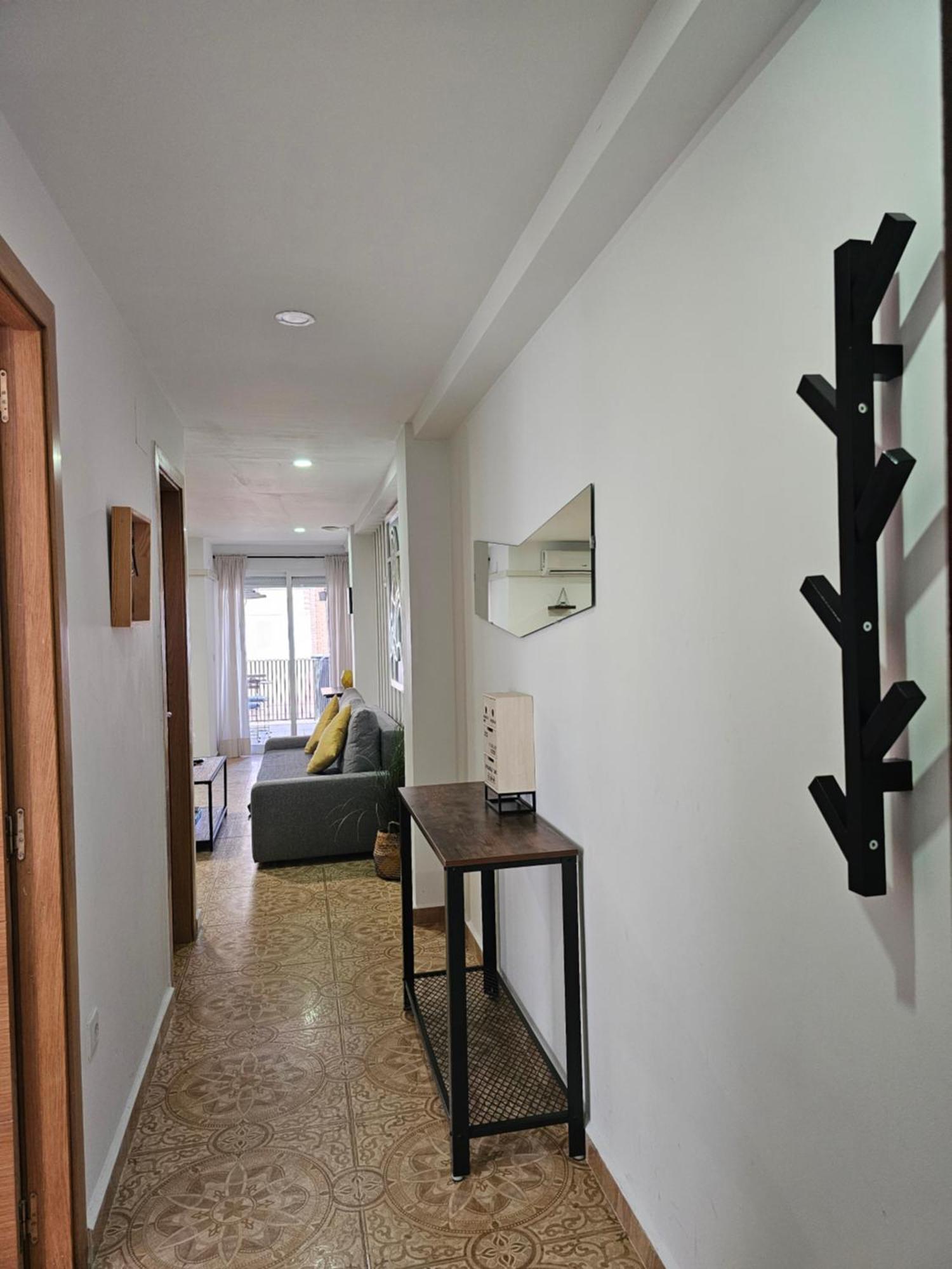 Suncastle Apartamentos Alicante -With Sunny Rooftop Terrace And Barbecue Bagian luar foto