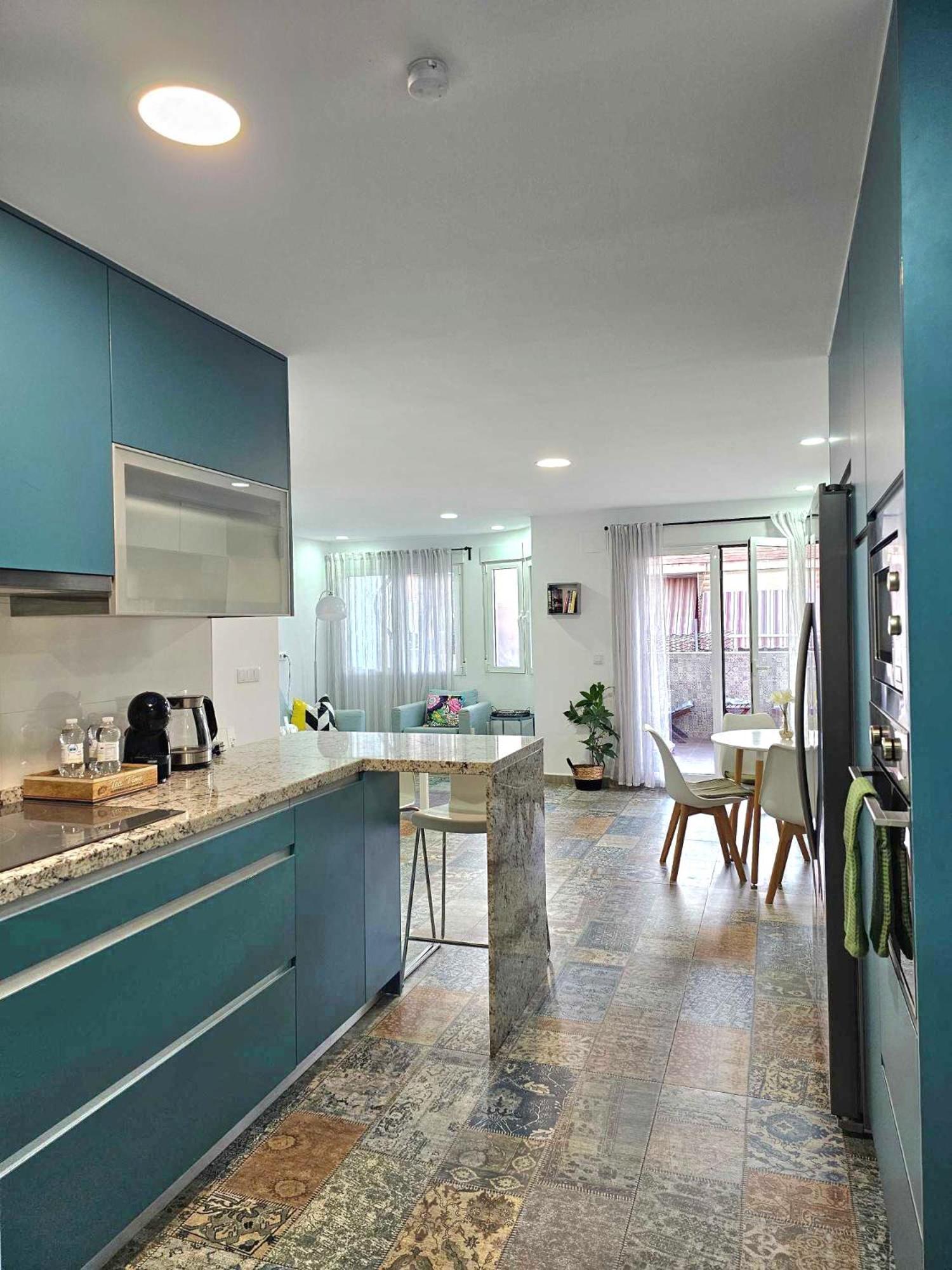 Suncastle Apartamentos Alicante -With Sunny Rooftop Terrace And Barbecue Bagian luar foto